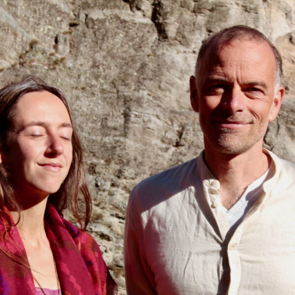 🌿 Emmeleia – Concert Vibratoire & Chant Spontané | Ecstatic Fest Lez’Arts
