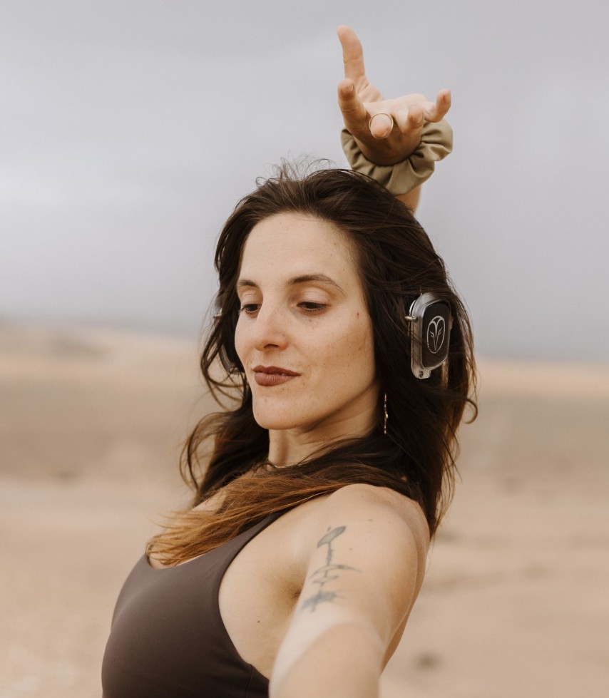 Rave Éveillée / Ecstatic Rave – Nina Sanchez (Fenöra)