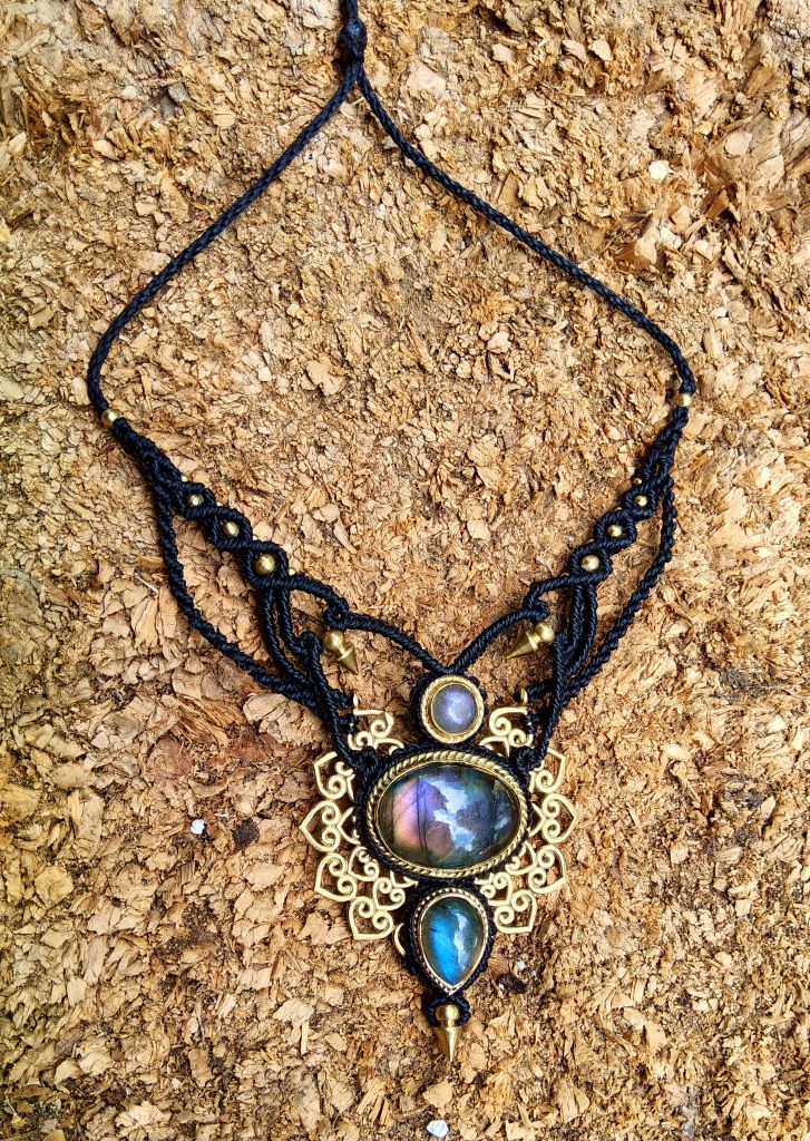Les Bijoux de la Vagalumi – Bijoux macramé pierres naturelles - Ecstatic Fest Lez'Arts 2026