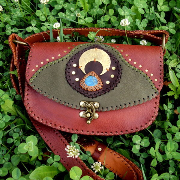 Michka Couture – Création cuir artisanale